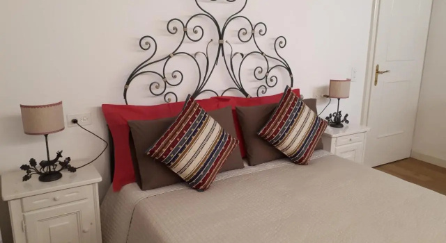 Il Borghetto, Book Hotel Hoteller i Chiavenna med parkering, Parkering