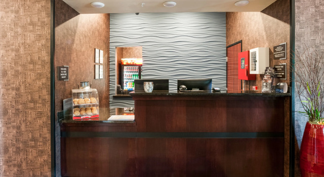 Cobblestone Hotel & Suites Appleton International Airport, Réserver Hôtel Appleton Wisconsin