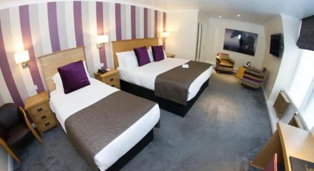 Семейный номер Standard Aberdeen Douglas Hotel