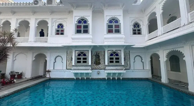 Amet Haveli - A Heritage Hotel Udaipur, Забронировать Отель Отели штата Раджастхана 4 звезды, 4*