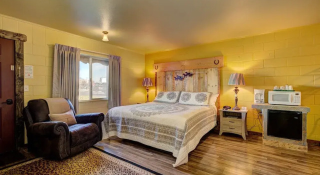 Номер Standard Holiday Motel and RV Park