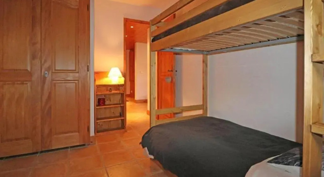 Appartement Montvalezan-La Rosière, 4 pièces, 8 personnes - FR-1-398-534, Забронировать Апартаменты/квартира Отели Ла-Розьер с парковкой, рядом с Горнолыжный курорт Ла Розьер, Парковка