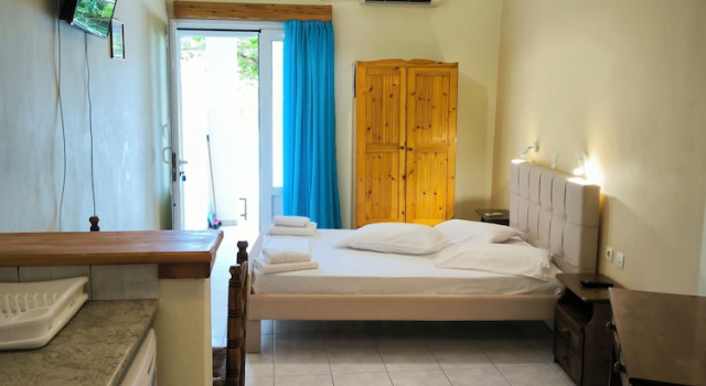 Двухместный номер Standard с балконом и с видом на море Aggelika Apartments