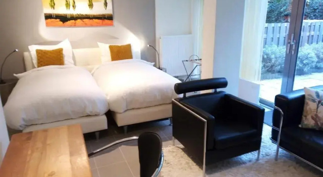 Двухместный номер Standard At number 6, B&B or bed only, 150 mtr from tram stop 20 min to centre