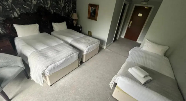 Номер Standard Brook Hall Hotel