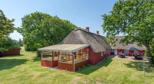 "Cvetanka" - 4.5km from the sea in Western Jutland, Rezerwuj Hotel Hotele w Sønderjylland z parkingiem, Parking