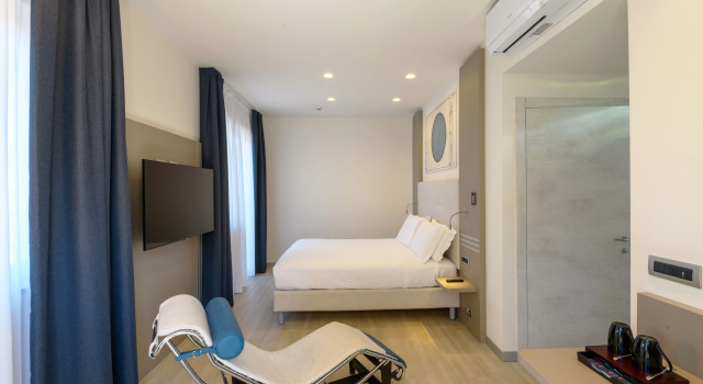 Полулюкс Hotel & Apartments Sasso