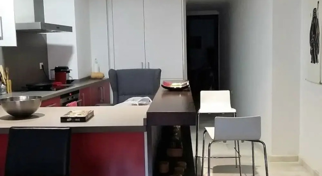 Precioso apartamento al lado de las Torres de Serrano