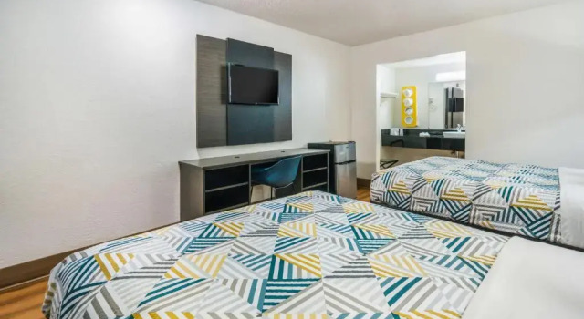 Четырёхместный номер Standard Motel 6-Irving, TX - Dallas