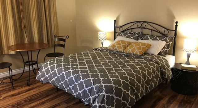 Номер Comfort Travel Inn
