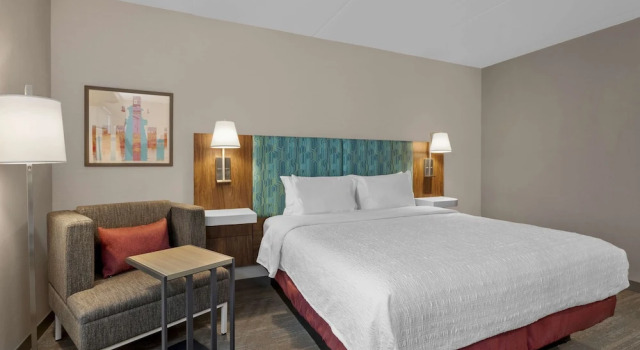 Двухместный номер Standard Hampton Inn By Hilton Cornwall