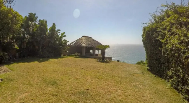 Коттедж с 2 комнатами Hilltop Hideaway