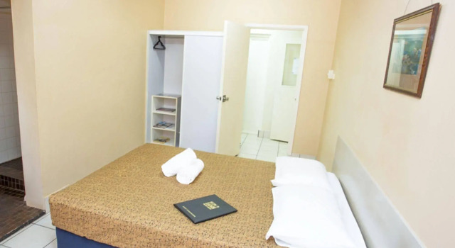 Hi Way Inn Motel, Buchen Sie Motel Winnellie 