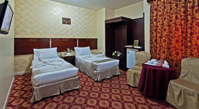 Diyar Al Salam Silver Hotel, Забронировать Отель Отели Медины с бассейном, рядом с Ворота короля Фадха в мечети Масджид ан-Набави, Бассейн