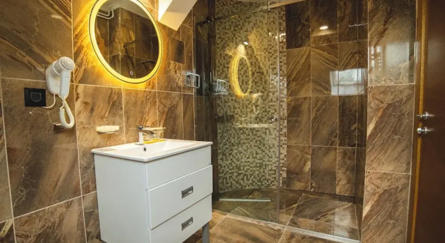 Номер Deluxe Luxury Hotel King Bo