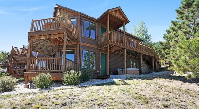 Bighorn Mountain 19b 2 Bedroom Condo by RedAwning