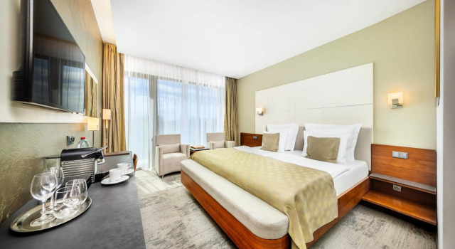 Wellness Hotel Diamant, Prenota Hotel Hluboká nad Vltavou Boemia meridionale