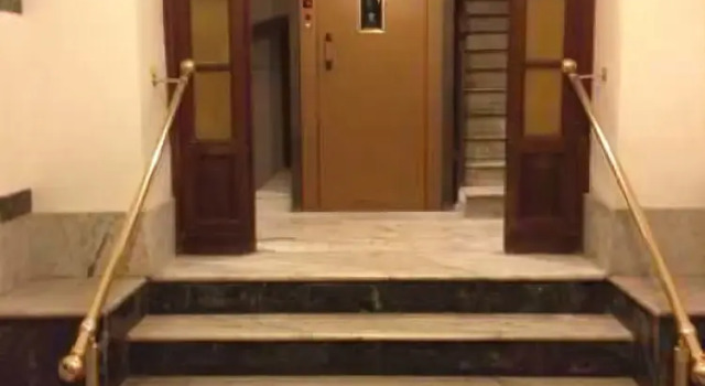 Icarus 1, Prenota Hotel Roma Lazio