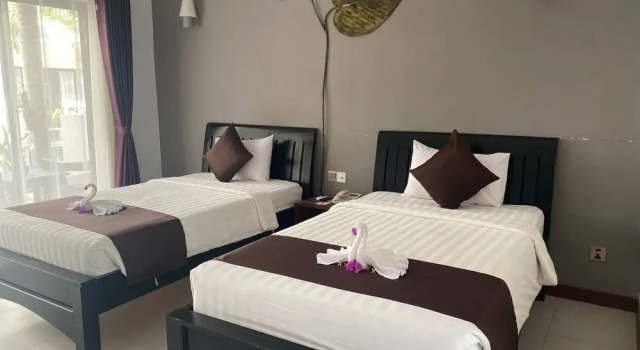 Crystal Hotel