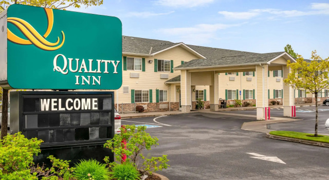 Quality Inn Bend North, Book Hotel Bend Bachelor