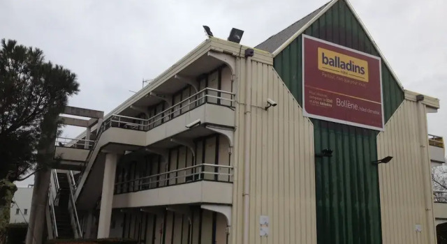 Hôtel balladins Bollène, Prenota Hotel Hotel a Alvernia con parcheggio, Parcheggio