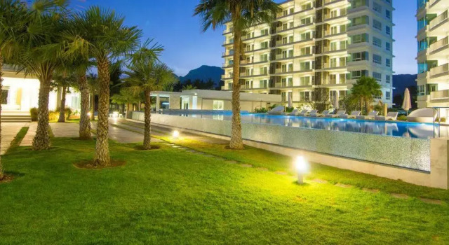 Апартаменты The Sea Condo