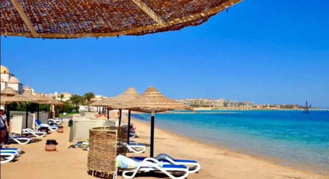 Апартаменты Apartment with private Beach in Sahl Hasheesh