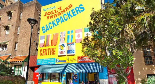 Кровать в общем номере Mad Monkey Potts Point