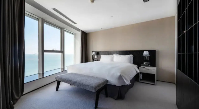 Qingdao Haiyi Sailing Hotel, Reservar Hotel Hotéis de 5 estrelas em Shandong, 5*