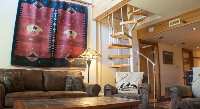 Columbine Condominiums by CB Lodging