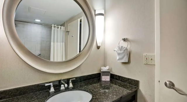 Клубный номер Executive DoubleTree by Hilton Downtown Wilmington - Legal District