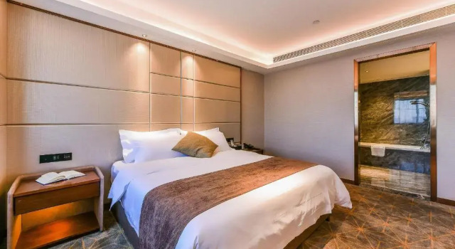 Superior suite Guilin Plaza Hotel