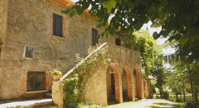 Casale Gli Angeli - Villa with Garden and Parking, Book Villa Gubbio Umbria