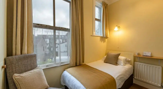 Номер Standard Portland House