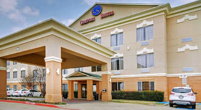 Люкс Comfort Suites Roanoke - Fort Worth North