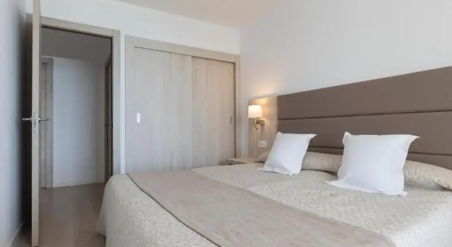 Standard Family room with sea view Hotel Palia Sa Coma Playa