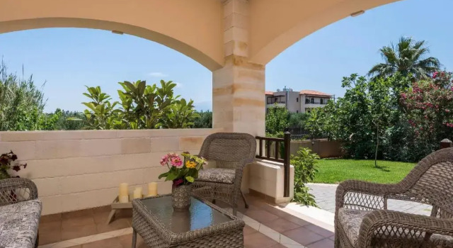 Вилла с 4 комнатами Iason Villas   Chania, Crete