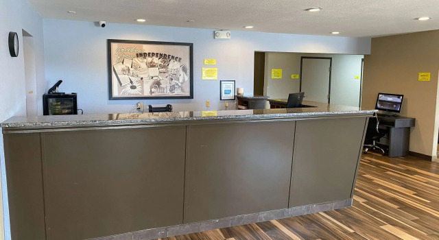 Super 8 by Wyndham Independence KS