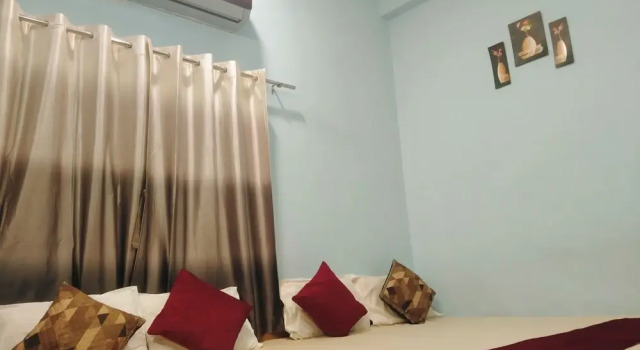 Четырёхместный семейный номер Standard Shreeram guest house