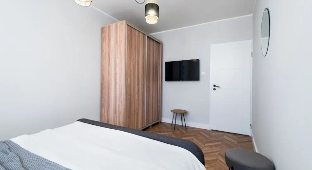 Friends - by Kairos Apartments