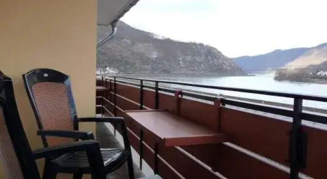 Gasthaus Zum Rebstock, Забронировать Отель Отели Долины Среднего Рейна с парковкой, Парковка