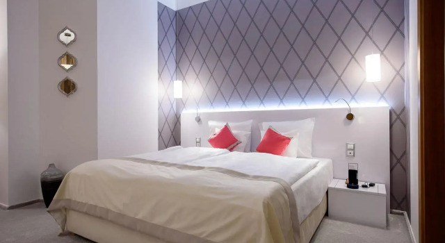 Апартаменты Executive Karoly Corner Residences