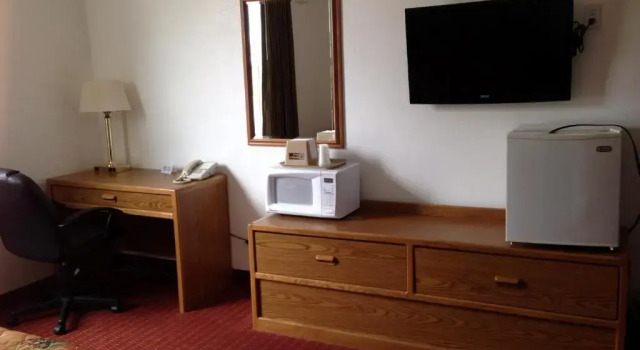 Номер Standard Budget Host Caribou Inn