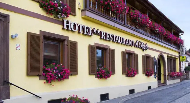 Restaurant A lAigle, Book Hotel Wimmenau Vosges du Nord