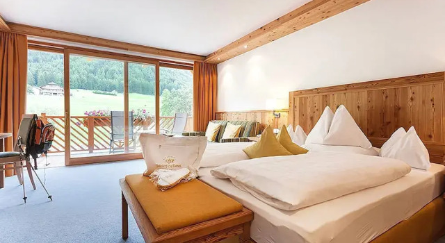 Hotel Chalet Tianes - Alpine Relax, Забронировать Шале Кастельротто Альпе-ди-Сьюзи