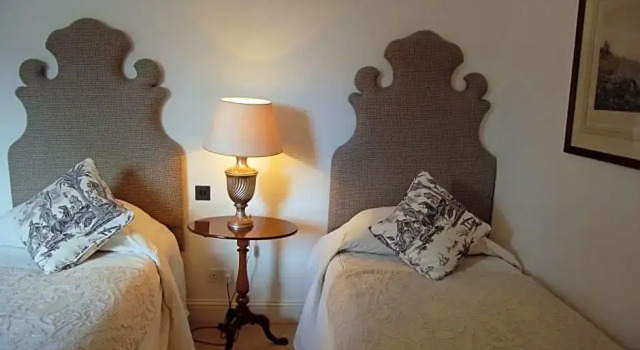 Номер Standard The Royal Hotel