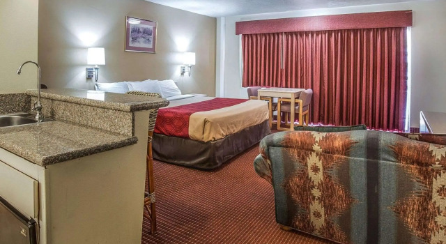 Люкс Econo Lodge St George North - Near Pioneer Park