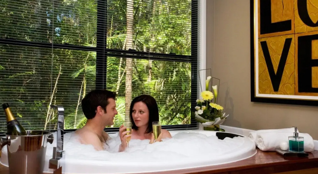 Номер Standard с балконом Amore On Buderim Rainforest Cabins