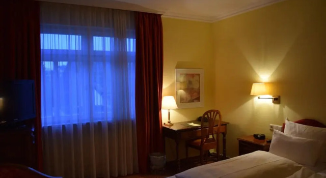 Hotel Schweizerstuben, Забронировать Отель Хомбург земля Саар, рядом с Saarland University Hospital