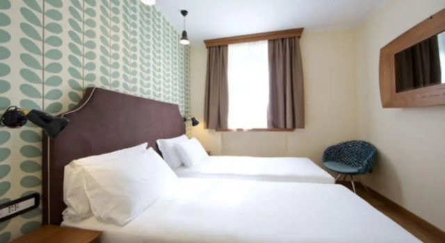 Трёхместный номер Classic Duca DAosta Hotel
